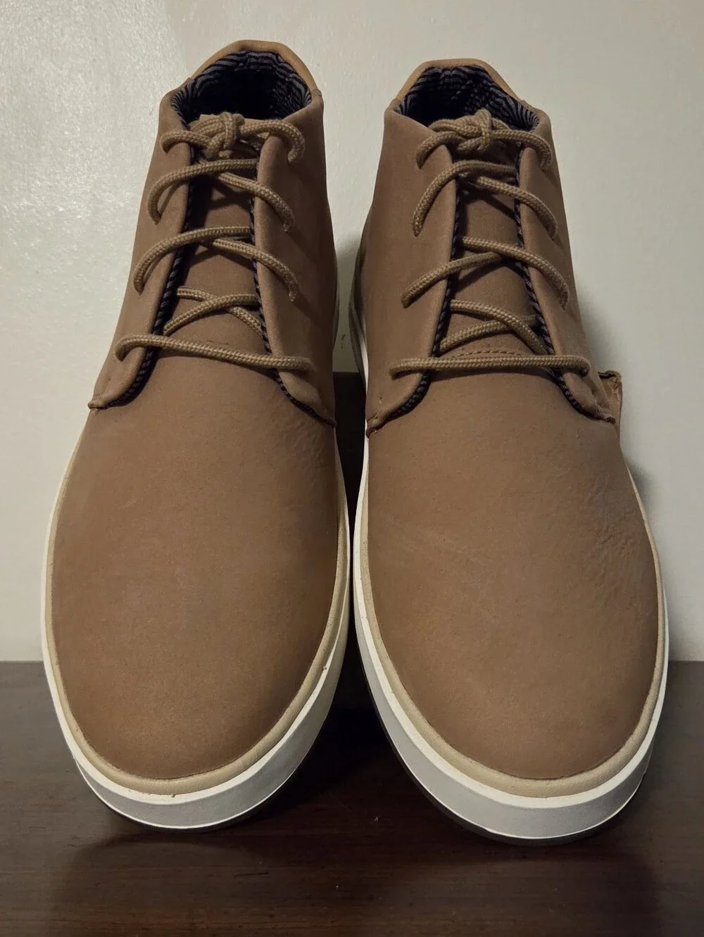 OluKai Papaku Ili Leather Chukka Boots Tan Men’s Sz 13 Worn Once
